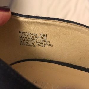 Nine West Shoes - Navy Blue Suede Nine West Flats sz 5 Nine West Shoes - Navy Blue Suede Nine West Flats sz 5